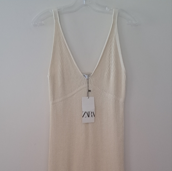 Zara | Cream Knit Sleeveless Dress - Picture 2 of 7